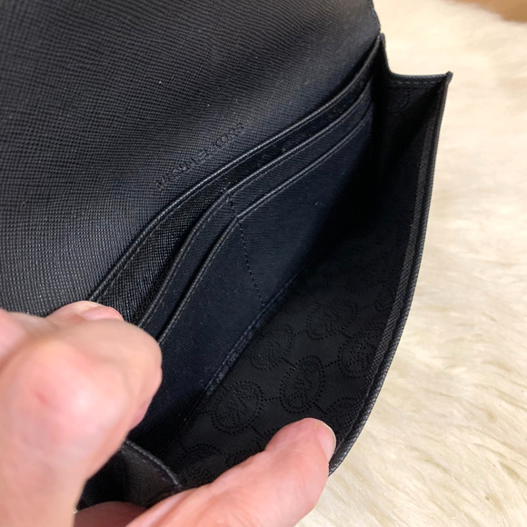 MICHAEL KORS Green/Black/Acid Yellow Camouflage CAMO Envelope Snap Wallet - Picture 12 of 16